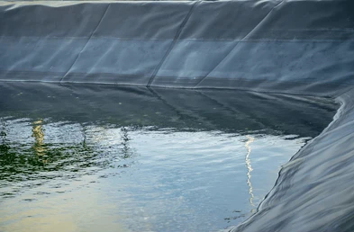 Forro de lagoa de aquicultura